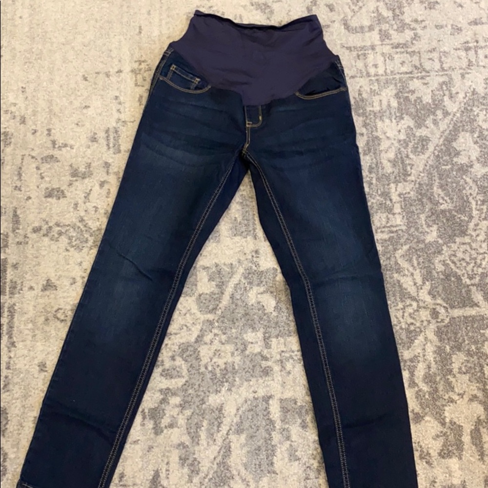 Old navy skinny full panel maternity jeans